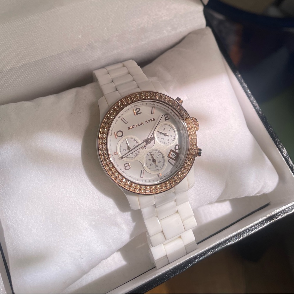 Michael Kors Gold and White Luxury Watch